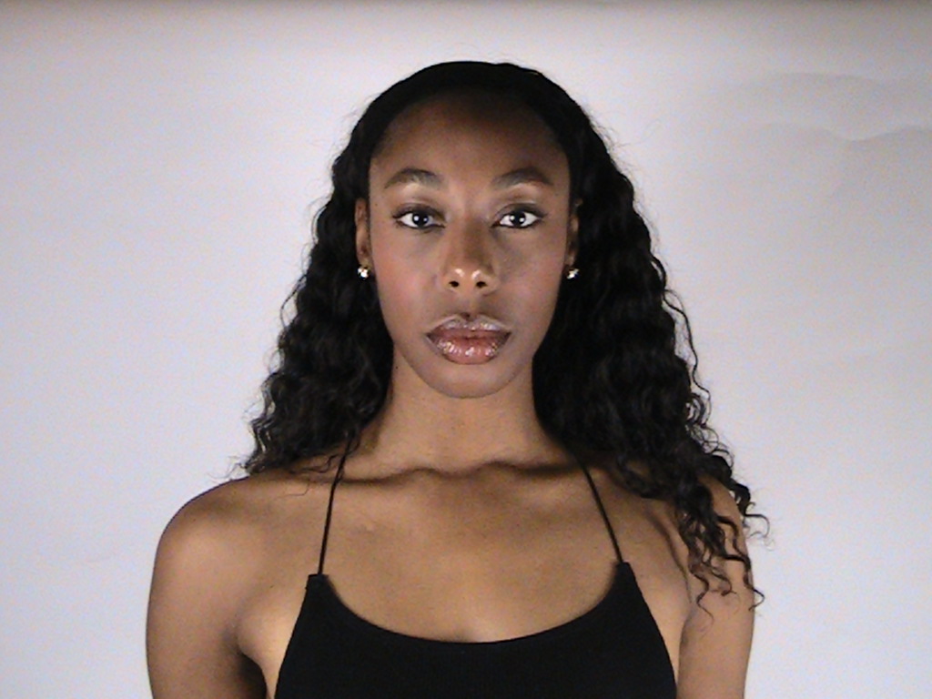 modelmarathon.tearyeyed